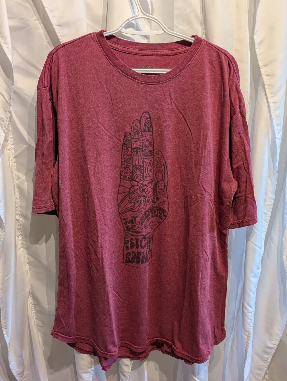 16 Life Clothing Co Just Be Psychedelic Fortune Teller Hand Graphic Tee One Size